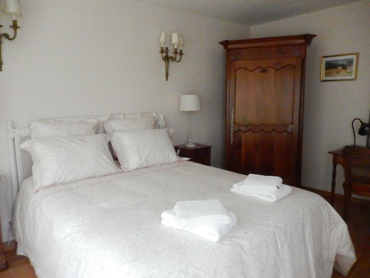 Saint-Martin-des-Noyers Chambres D'Hote Le Prelude מראה חיצוני תמונה