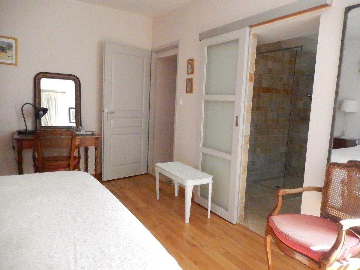 Saint-Martin-des-Noyers Chambres D'Hote Le Prelude מראה חיצוני תמונה