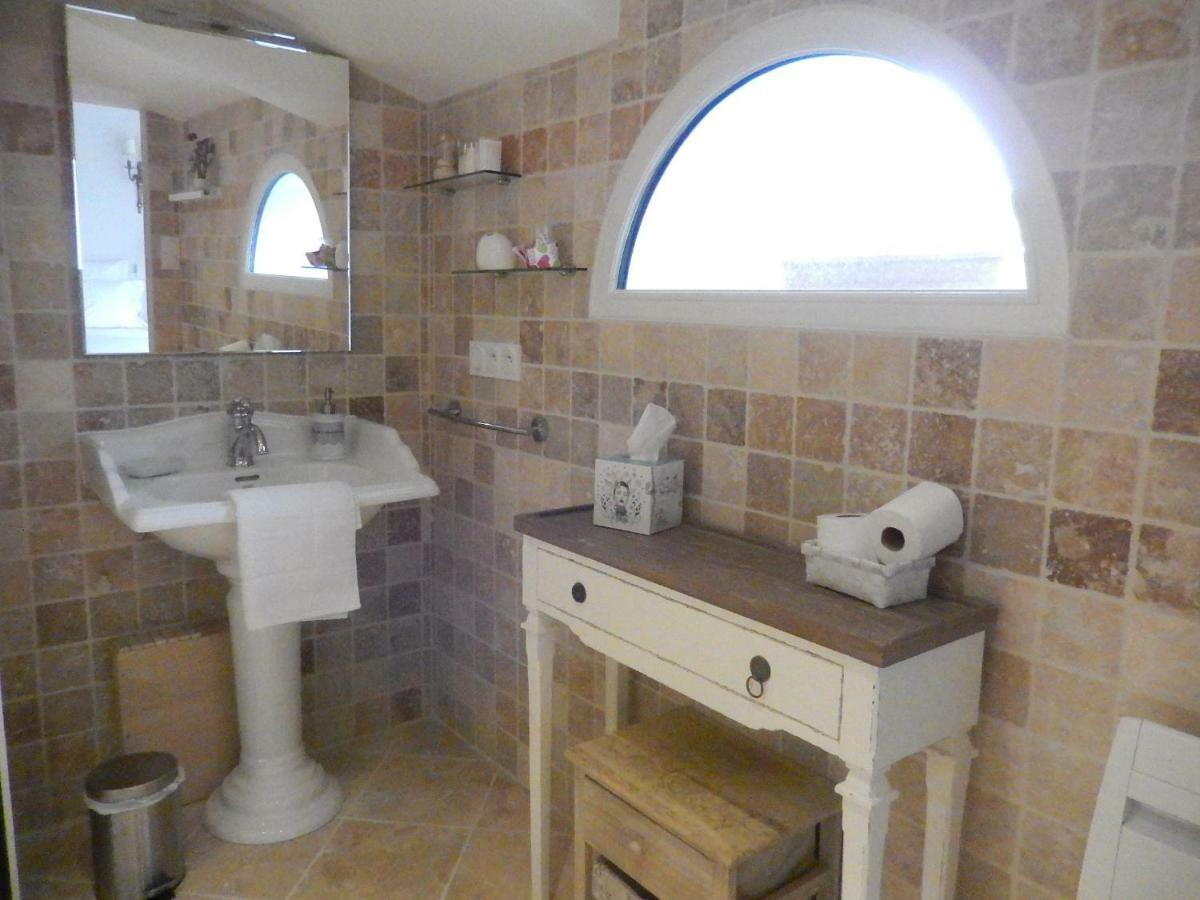 Saint-Martin-des-Noyers Chambres D'Hote Le Prelude מראה חיצוני תמונה