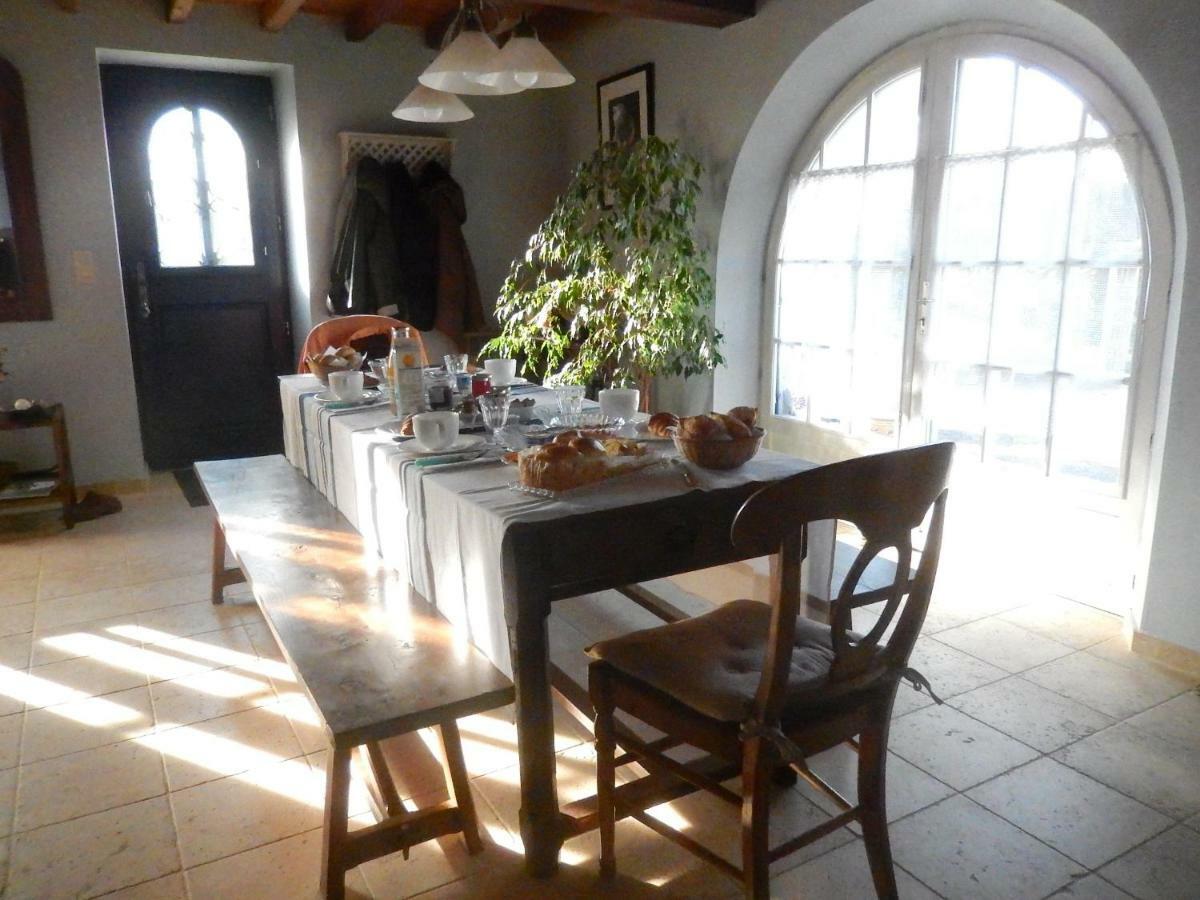 Saint-Martin-des-Noyers Chambres D'Hote Le Prelude מראה חיצוני תמונה